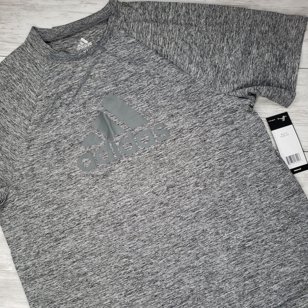 NEW Adidas Logo Tee Shirt Top Swim Top XL Grey - Picture 4 of 16
